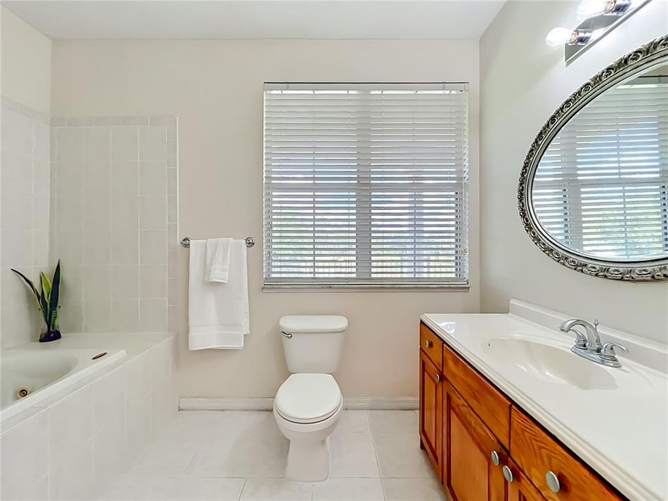For Sale: $1,210,000 (6 beds, 4 baths, 5440 Square Feet)