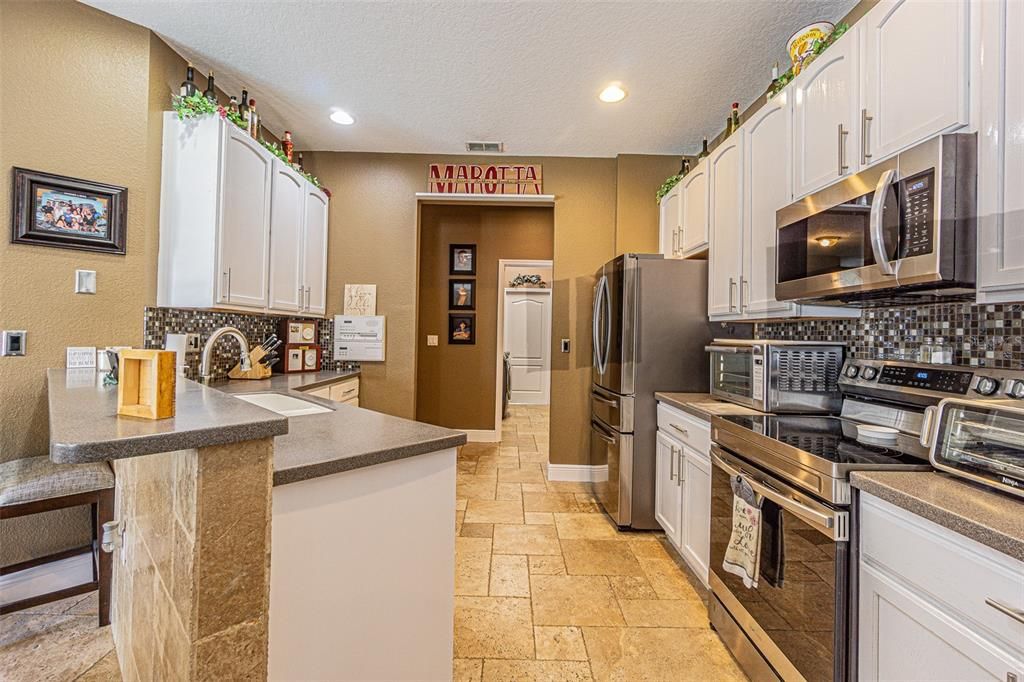 En Venta: $499,000 (4 camas, 3 baños, 2429 Pies cuadrados)