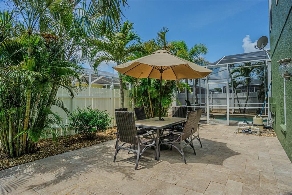 En Venta: $499,000 (4 camas, 3 baños, 2429 Pies cuadrados)