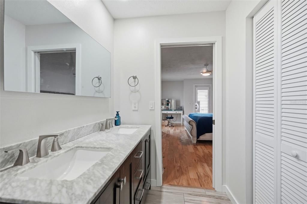 For Sale: $824,900 (2 beds, 2 baths, 1664 Square Feet)