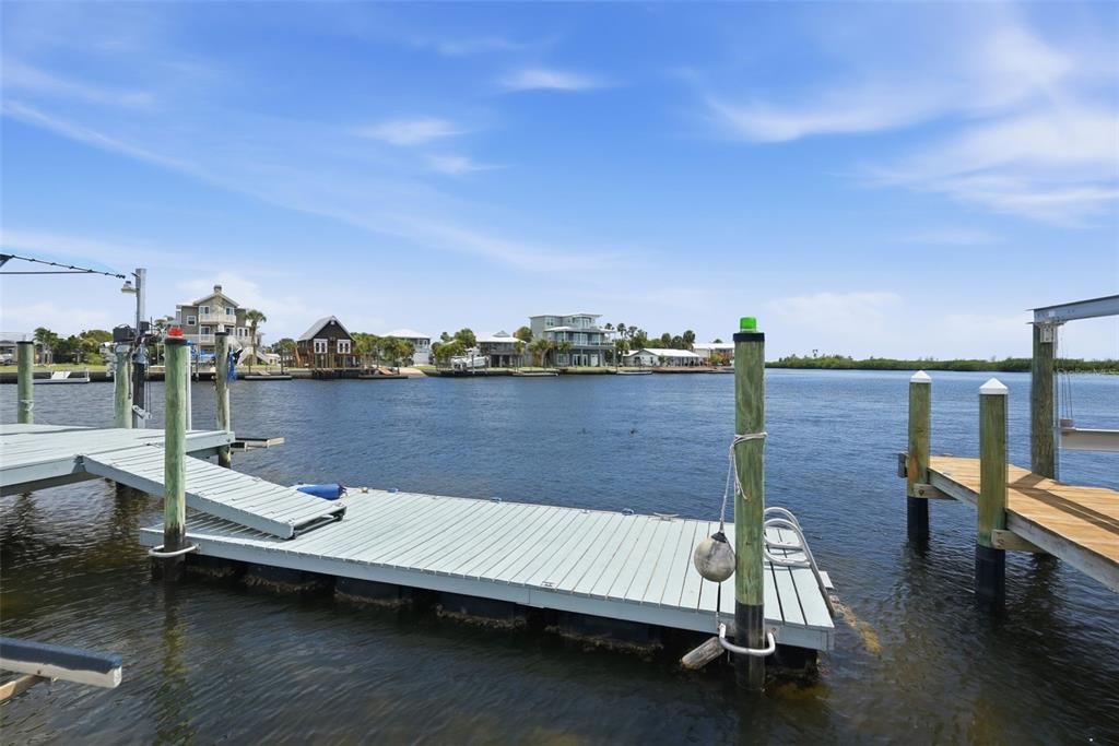 For Sale: $824,900 (2 beds, 2 baths, 1664 Square Feet)