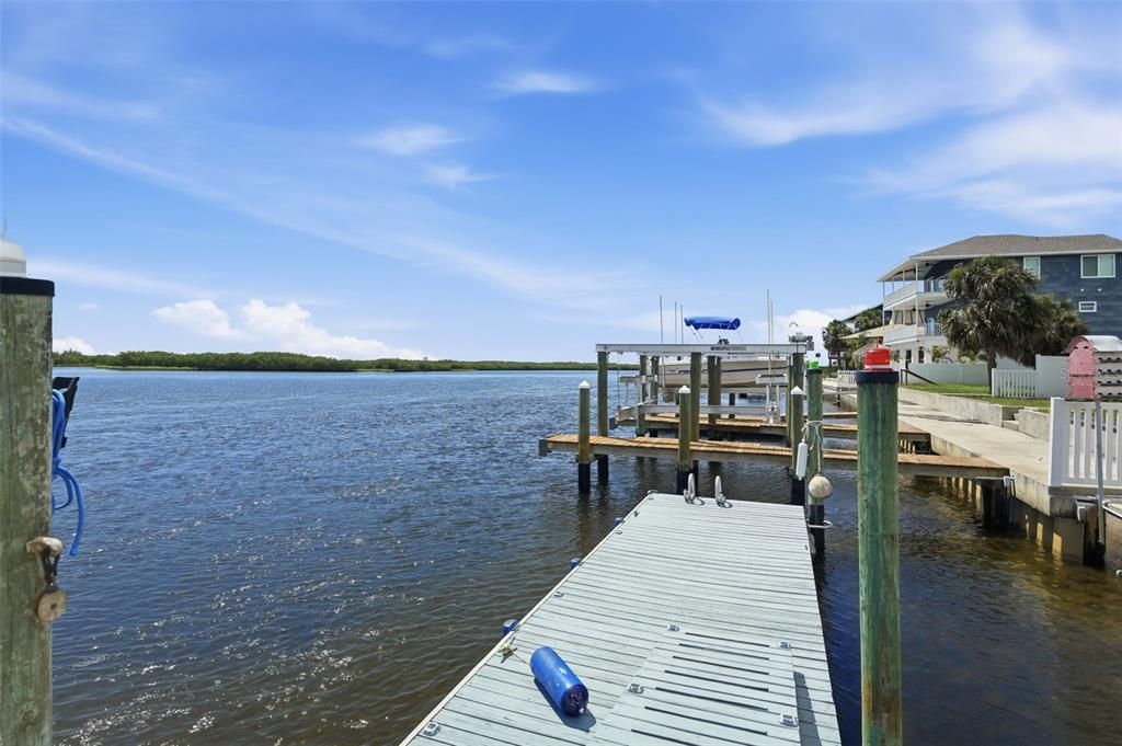 For Sale: $824,900 (2 beds, 2 baths, 1664 Square Feet)