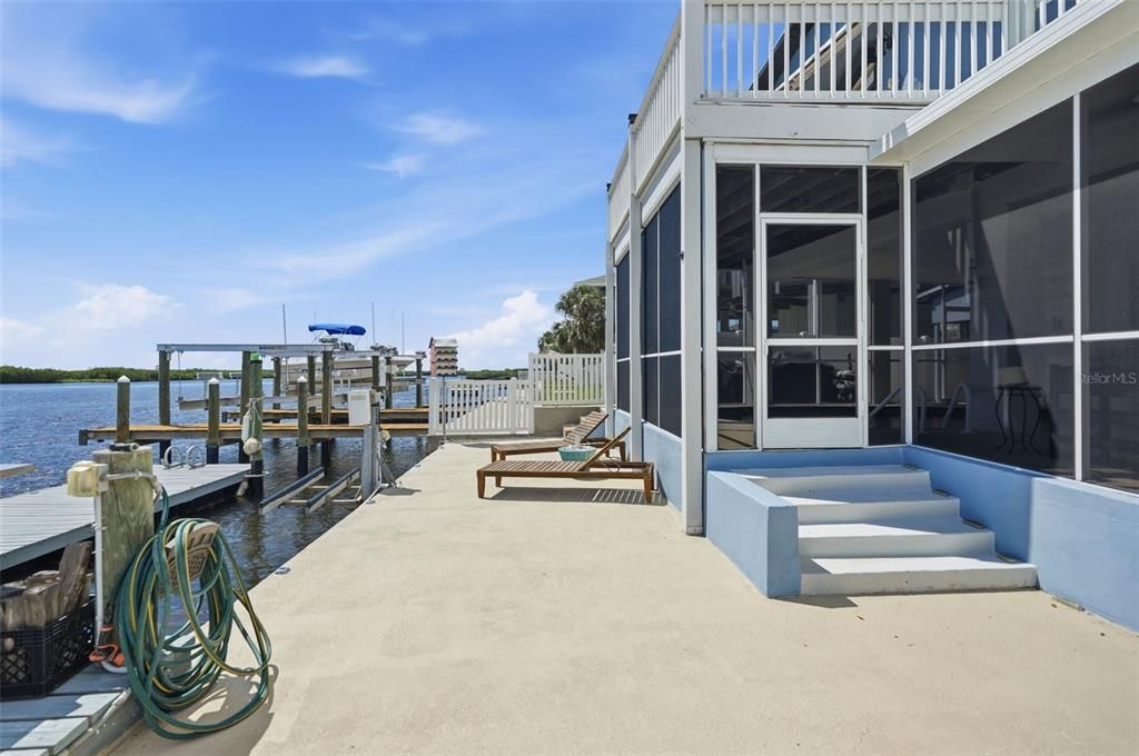 For Sale: $824,900 (2 beds, 2 baths, 1664 Square Feet)
