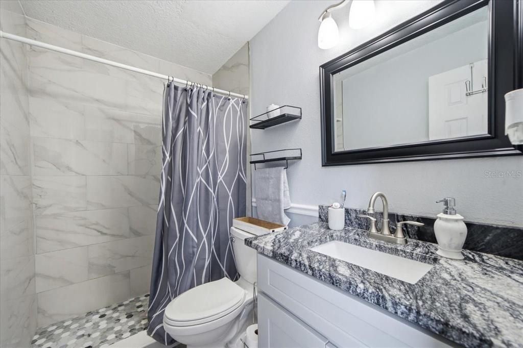 : $199,900 (1 спален, 1 ванн, 562 Квадратных фут)