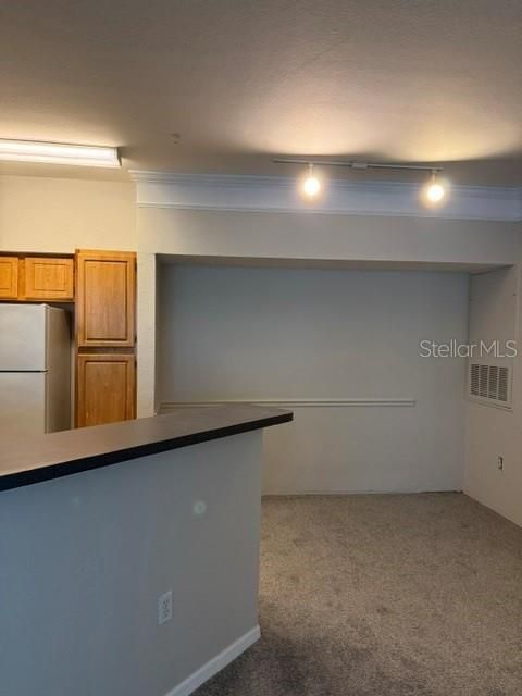 В аренду: $1,850 (3 спален, 2 ванн, 1387 Квадратных фут)