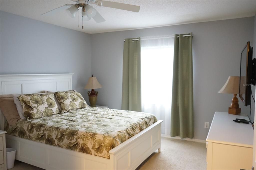 For Sale: $115,000 (1 beds, 1 baths, 675 Square Feet)