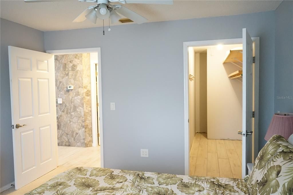 For Sale: $115,000 (1 beds, 1 baths, 675 Square Feet)