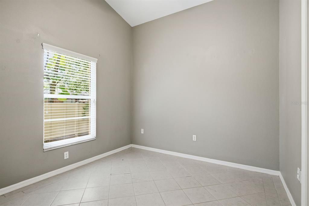 For Rent: $2,100 (2 beds, 2 baths, 1250 Square Feet)