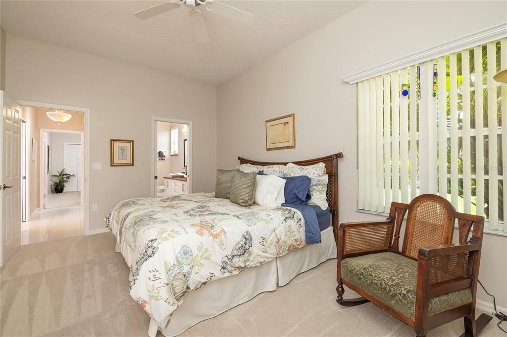 For Sale: $1,150,000 (3 beds, 3 baths, 3237 Square Feet)