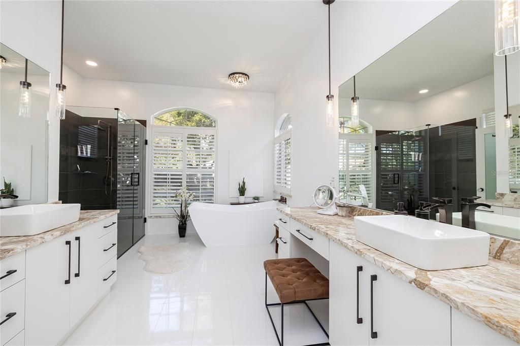 For Sale: $1,150,000 (3 beds, 3 baths, 3237 Square Feet)