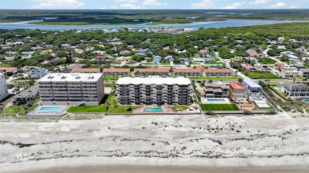 На продажу: $440,000 (2 спален, 2 ванн, 1214 Квадратных фут)
