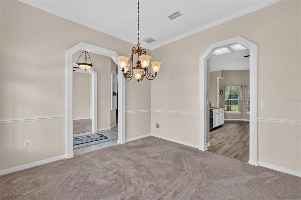 For Sale: $410,000 (3 beds, 2 baths, 2015 Square Feet)