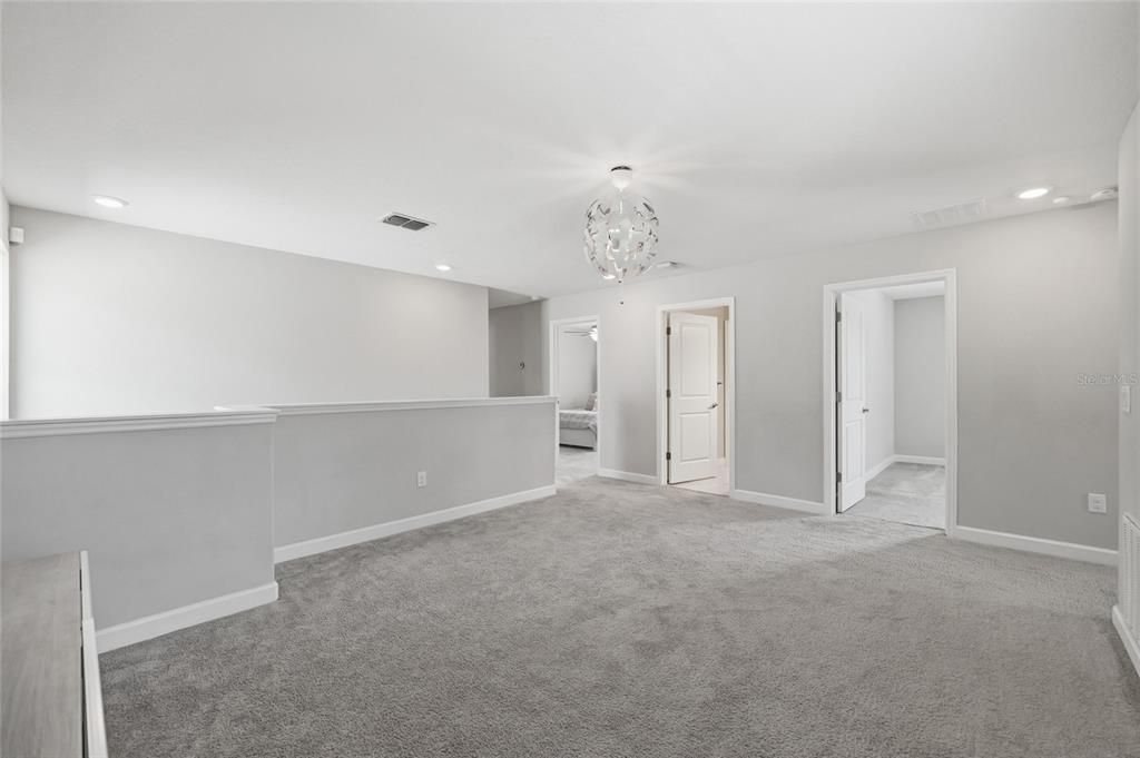 For Sale: $425,000 (4 beds, 2 baths, 2775 Square Feet)