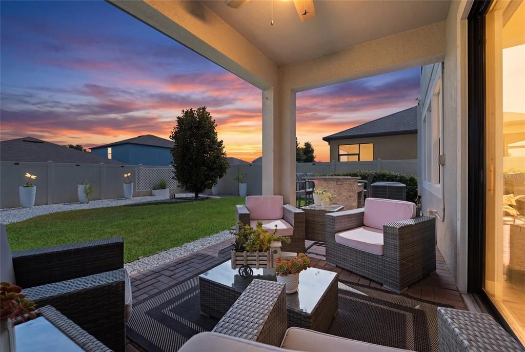 For Sale: $425,000 (4 beds, 2 baths, 2775 Square Feet)