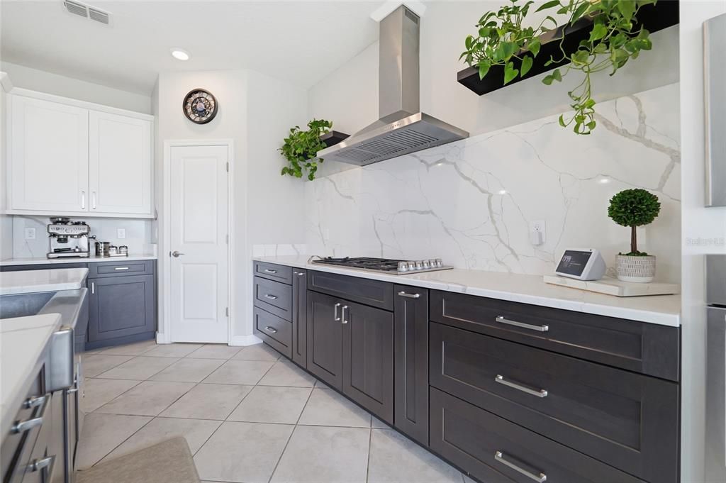 For Sale: $425,000 (4 beds, 2 baths, 2775 Square Feet)