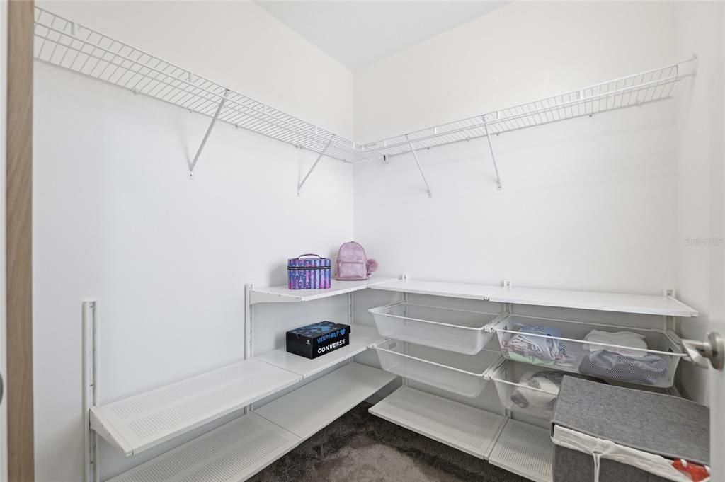 For Sale: $425,000 (4 beds, 2 baths, 2775 Square Feet)