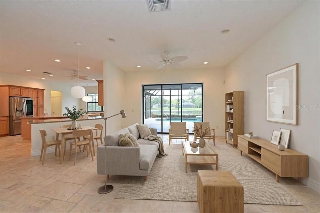 Activo con contrato: $989,900 (3 camas, 3 baños, 2820 Pies cuadrados)