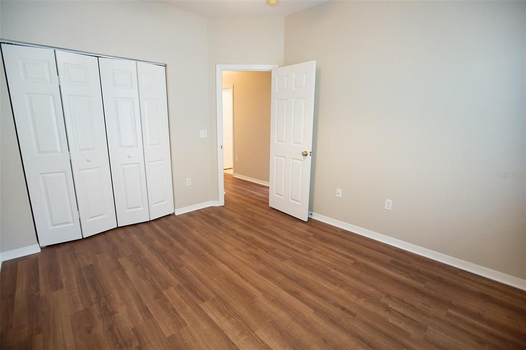 For Sale: $377,900 (3 beds, 2 baths, 1856 Square Feet)