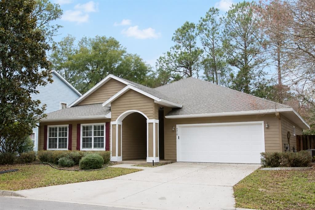 For Sale: $377,900 (3 beds, 2 baths, 1856 Square Feet)