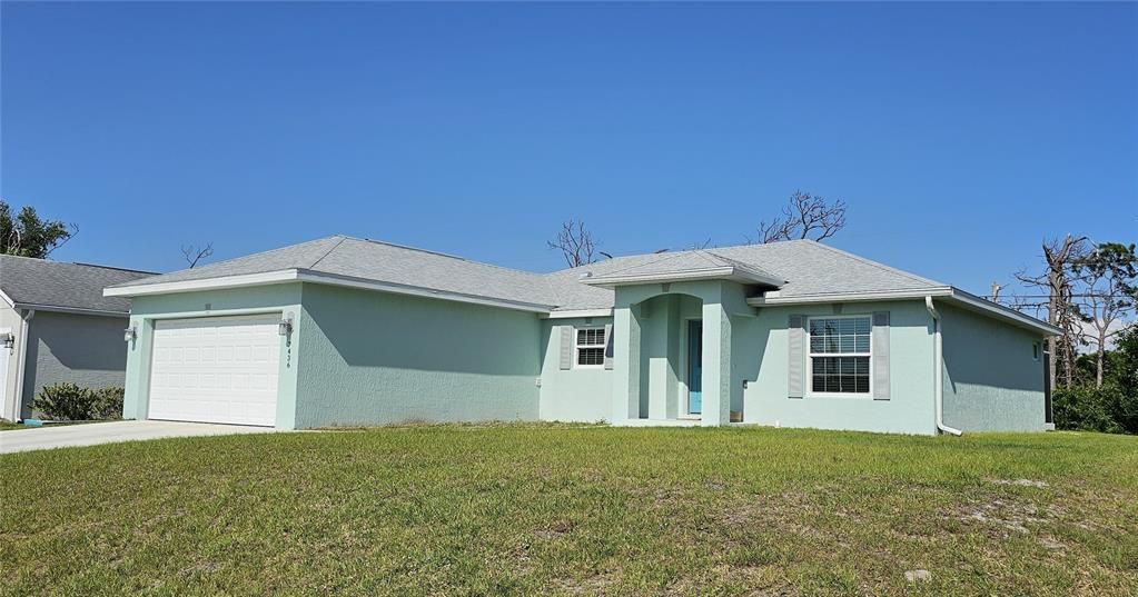 For Rent: $4,800 (3 beds, 2 baths, 1481 Square Feet)