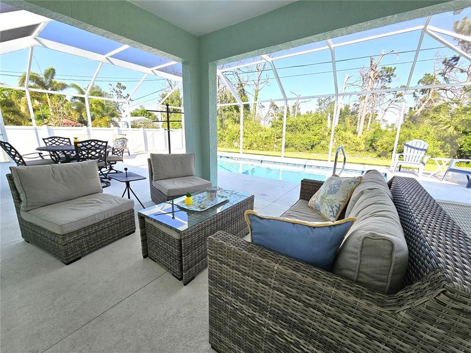 For Rent: $4,800 (3 beds, 2 baths, 1481 Square Feet)
