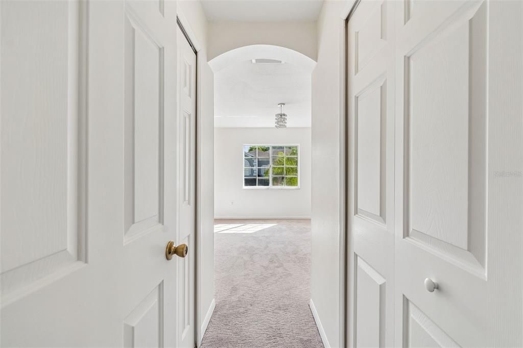 For Sale: $329,900 (3 beds, 2 baths, 2071 Square Feet)