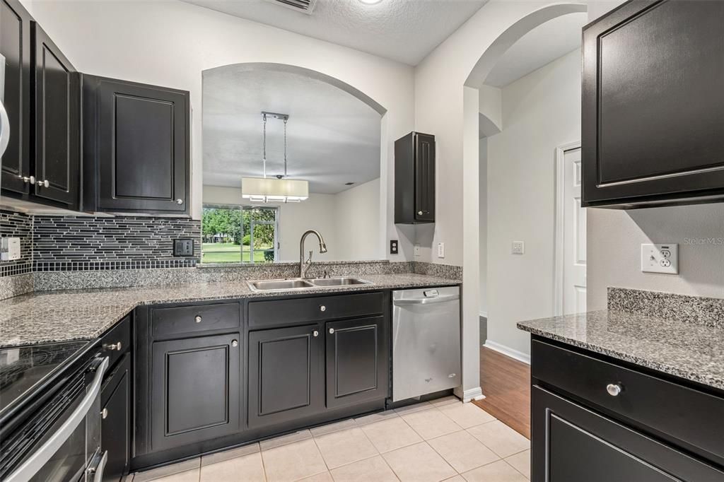 For Sale: $329,900 (3 beds, 2 baths, 2071 Square Feet)