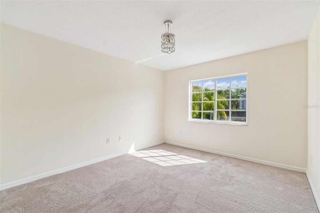 For Sale: $329,900 (3 beds, 2 baths, 2071 Square Feet)