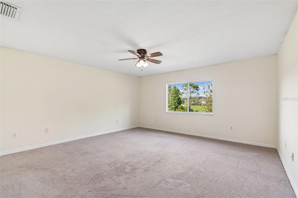 For Sale: $329,900 (3 beds, 2 baths, 2071 Square Feet)