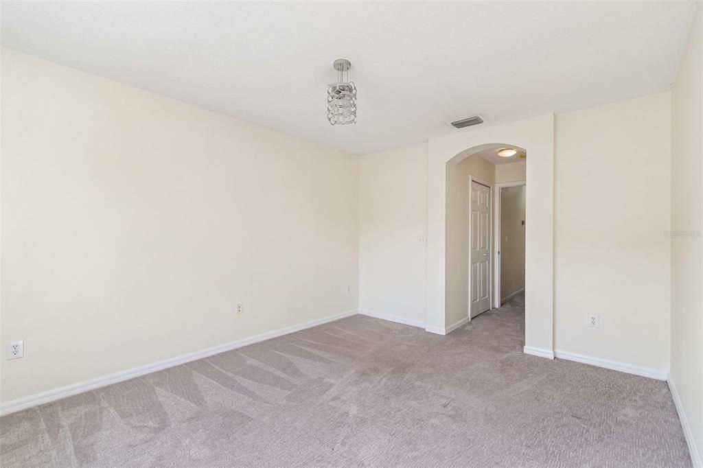 For Sale: $329,900 (3 beds, 2 baths, 2071 Square Feet)