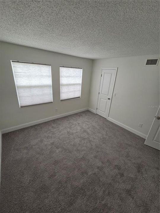 For Rent: $2,000 (3 beds, 2 baths, 1250 Square Feet)