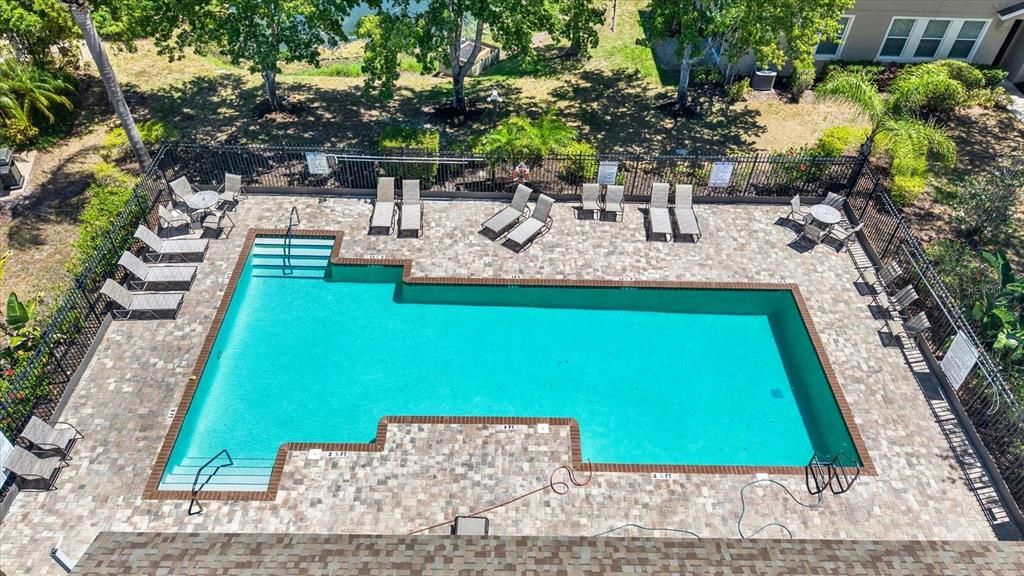 En Venta: $215,000 (2 camas, 2 baños, 1018 Pies cuadrados)