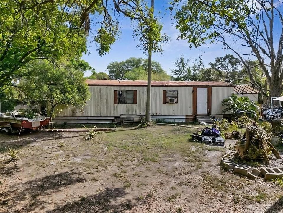 待售: $60,000 (0.28 acres)