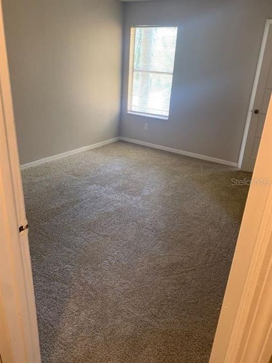 For Rent: $1,175 (1 beds, 1 baths, 735 Square Feet)