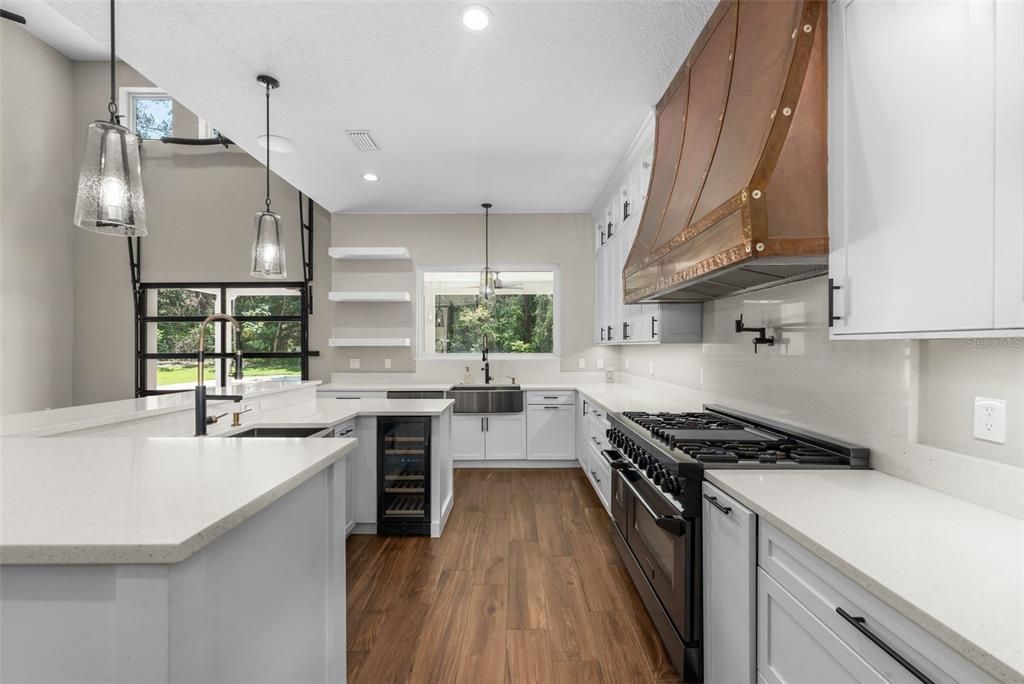 En Venta: $1,550,000 (5 camas, 5 baños, 5730 Pies cuadrados)
