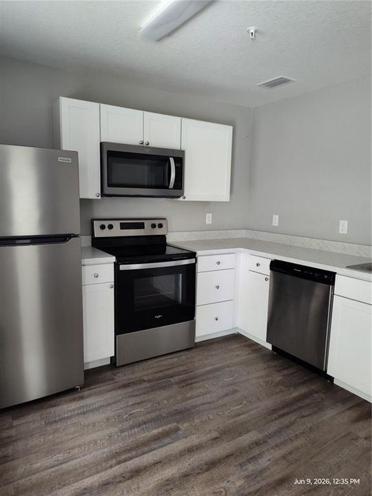 For Rent: $1,150 (1 beds, 1 baths, 506.25 Square Feet)
