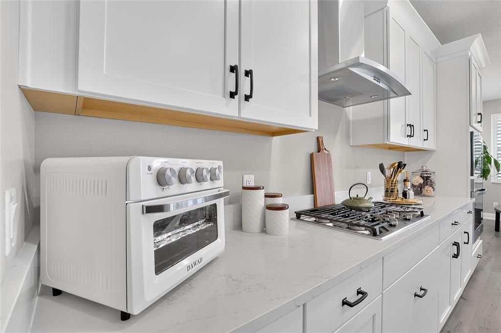 For Sale: $725,000 (5 beds, 4 baths, 3581 Square Feet)