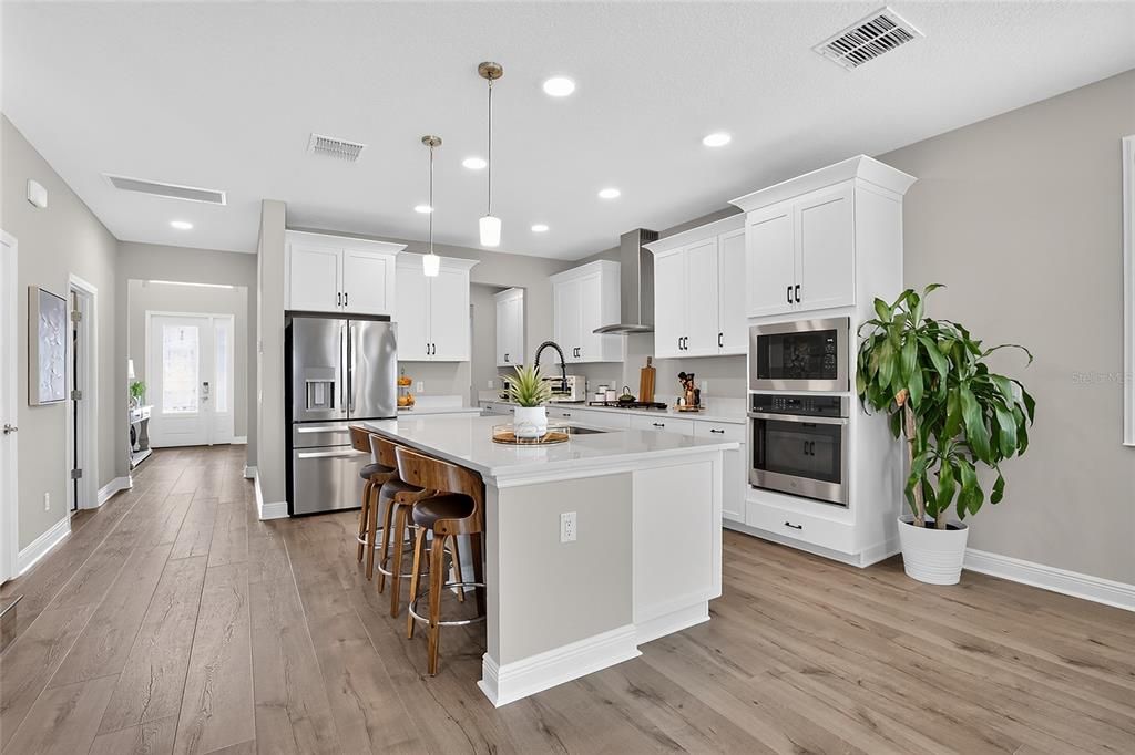For Sale: $725,000 (5 beds, 4 baths, 3581 Square Feet)