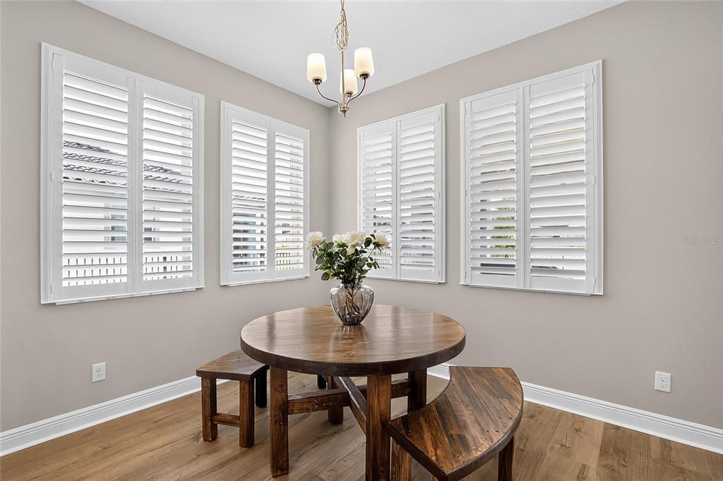 For Sale: $725,000 (5 beds, 4 baths, 3581 Square Feet)