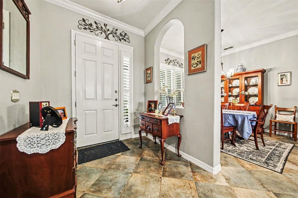 For Sale: $409,995 (2 beds, 2 baths, 1888 Square Feet)