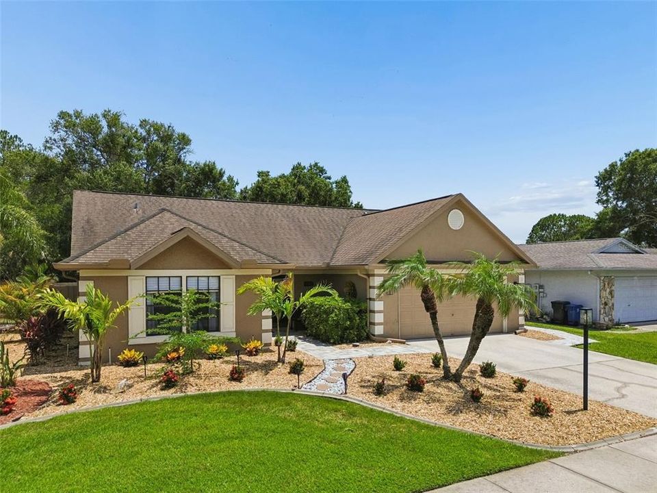 For Sale: $539,500 (3 beds, 2 baths, 1804 Square Feet)