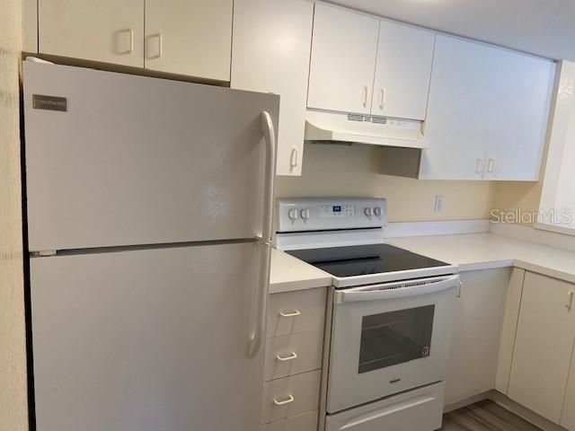 For Rent: $1,895 (2 beds, 2 baths, 980 Square Feet)