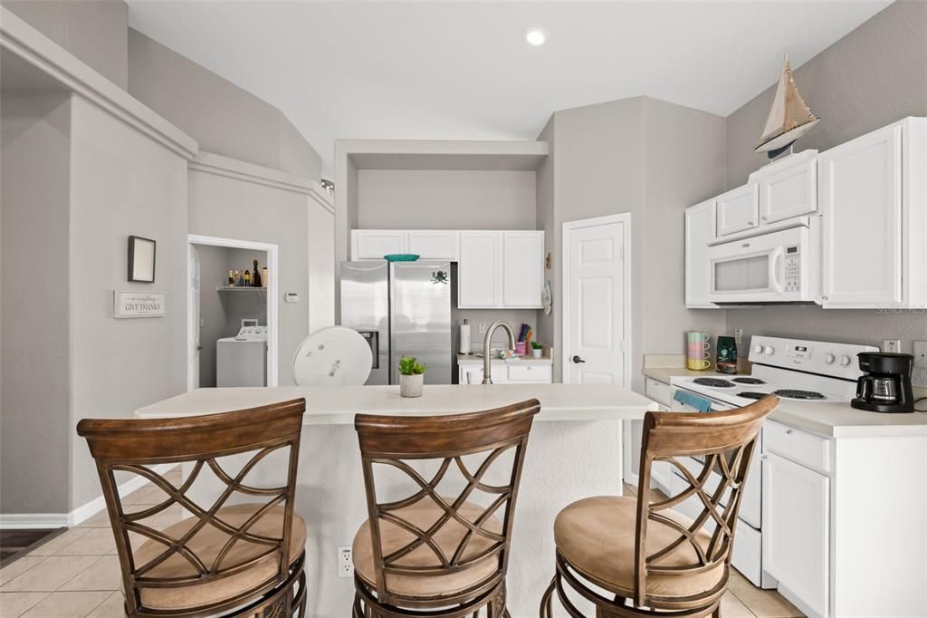 For Sale: $360,000 (4 beds, 3 baths, 1962 Square Feet)