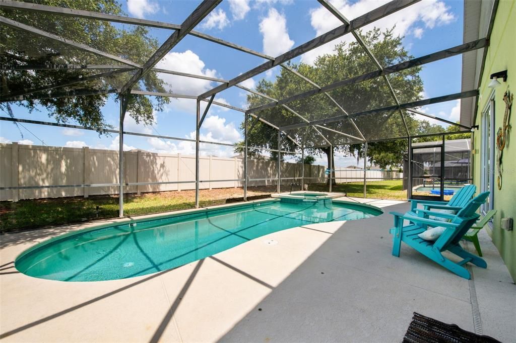 For Sale: $360,000 (4 beds, 3 baths, 1962 Square Feet)