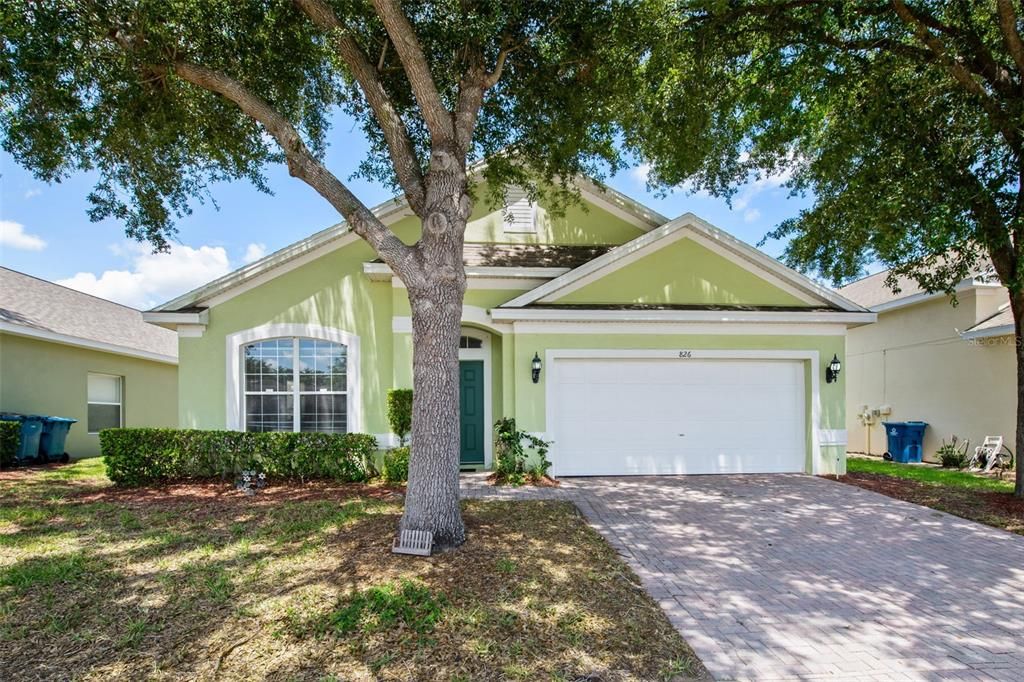 For Sale: $360,000 (4 beds, 3 baths, 1962 Square Feet)