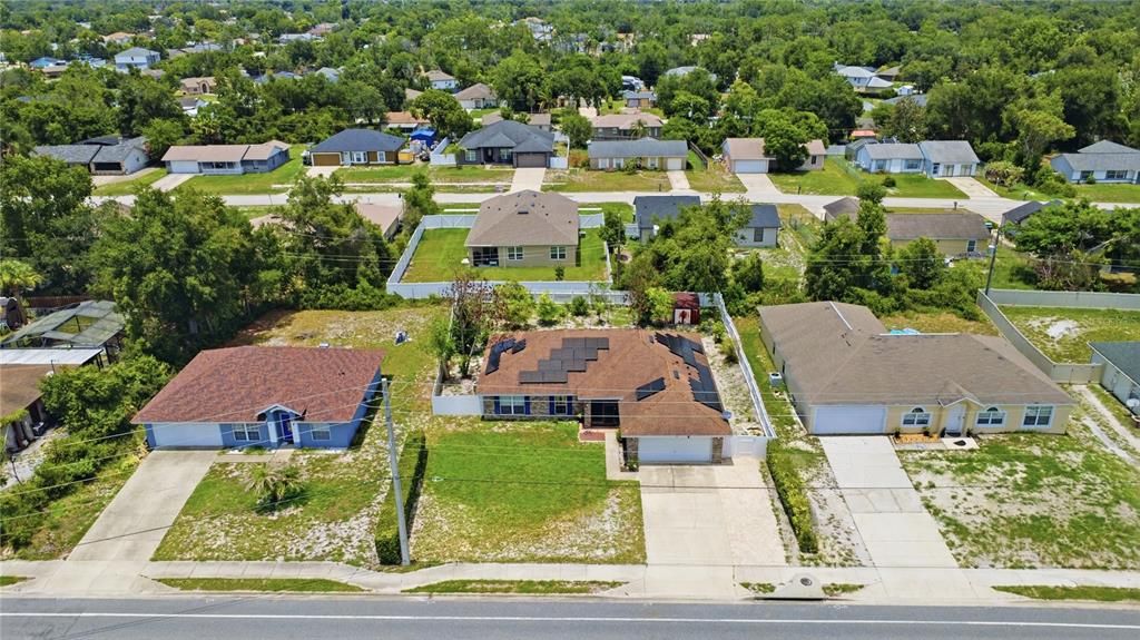 En Venta: $355,000 (4 camas, 2 baños, 1783 Pies cuadrados)