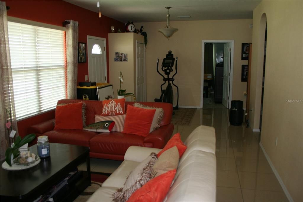 For Sale: $550,000 (0 beds, 0 baths, 1404 Square Feet)