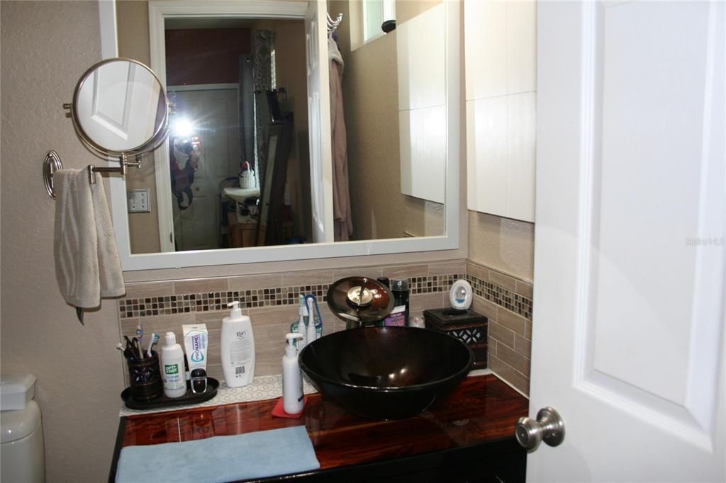 For Sale: $550,000 (0 beds, 0 baths, 1404 Square Feet)