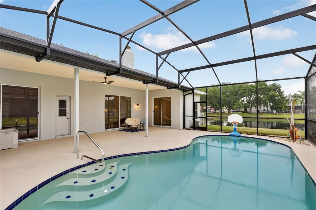For Sale: $549,000 (3 beds, 2 baths, 2308 Square Feet)
