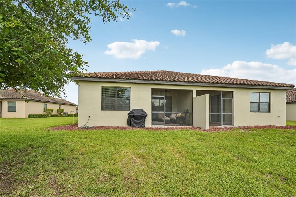 For Sale: $324,900 (2 beds, 2 baths, 1568 Square Feet)